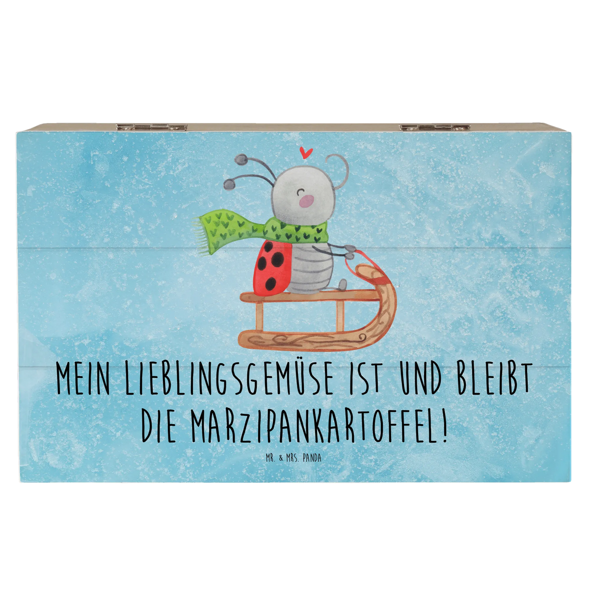 Holzkiste Smörle Rodeln kiste holz, geschenkbox holz, holzschachtel, Aufbewahrungsbox aus Holz, fotobox, geschenkbox mit deckel, Truhe, Kiste, schmuckkiste, schmucktruhe, Holz Aufbewahrungsbox, holzschatulle, Geschenkbox, truhe mit deckel, Aufbewahrungstruhe, Holzbox mit Deckel, Aufbewahrungsbox Holz, Box aus Holz, Erinnerungskiste, schatzkiste holz, holzkästchen, Erinnerungsbox, schmuckbox, Aufbewahrungskiste, Holzkiste, Schatzkiste, fotokiste, Holzbox, Holztruhe, truhe holz, Schatulle, Holzkiste mit Deckel, erinnerungsbox holz, schatztruhe, Box, Kiste mit Deckel, aufbewahrungskiste mit deckel, box holz, geschenkkiste, Weihnachten, Winter, Weihnachtsdeko, Nikolaus, Advent, Heiligabend, Wintermotiv, Schlittenfahren, Marzipan, Smörle