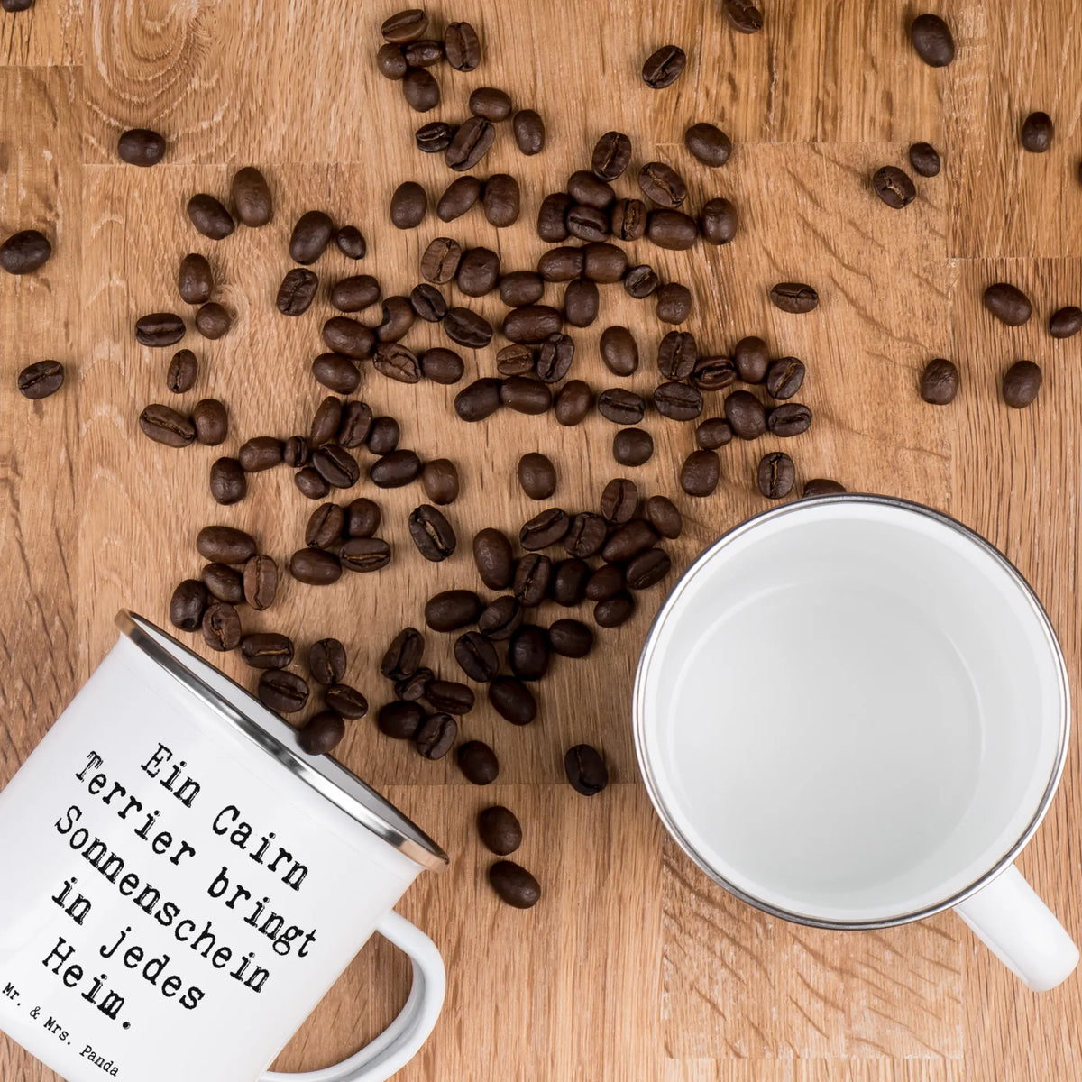 Enamel camping mug Saying Ein Cairn Terrier bringt Sonnenschein in jedes Heim. outdoortasse, Campingtasse, metallbecher, Tasse Emaille, Outdoor Becher, Outdoor Tasse, Blechtasse, Emaille Becher, Campingbecher, becher emaille, reisetasse, Haferl, wandertasse, emaillebecher, blechbecher, Teebecher, Reisebecher, Emailletasse, Kaffeepott, wanderbecher, Pott, Motivtasse, Emaille Tasse, Teetasse, Geschenk, Schenken, Hund, Hunderasse, Rassehund, Hundebesitzer, Tierfreund, Welpe