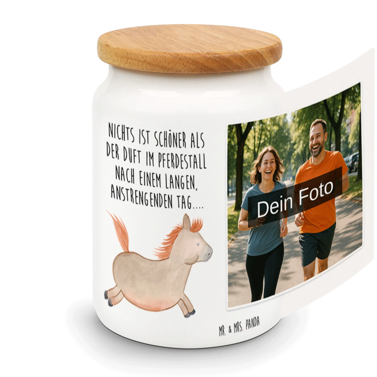Personalisierte Foto Vorratsdose Pferd Springen Vorratsdose Mit Foto, Keksdose Bild, Dose Bild bedrucken, Foto Plätzchendose, Vorratsdose Foto, Foto Gebäckdose, Keramikdose mit Bild, Personalisierte Keksdose, Foto Vorratsdose, Fotogeschenk Dose, Foto Dose, Keksdose mit Foto, Gebäckdose mit Foto, Fotodose, Keramikdose Foto, Vorratsdose Bedrucken Lassen, Fotogeschenk Keksdose, Dose mit Fotodruck, Dose mit Foto, Personalisierte Fotodose, Vorratsdose Mit Bild, Fotodose mit Deckel, Fotodruck Keksdose, Küchenbox Mit Bild, Foto Keksdose, Keksdose personalisiert Foto, Personalisierte Keksdose Foto, Bauernhof, Hoftiere, Landwirt, Landwirtin, Pferde, Pony, Stall, Pferdebesitzer, Reiten, Pferdestall, Ausreiten, Pferd